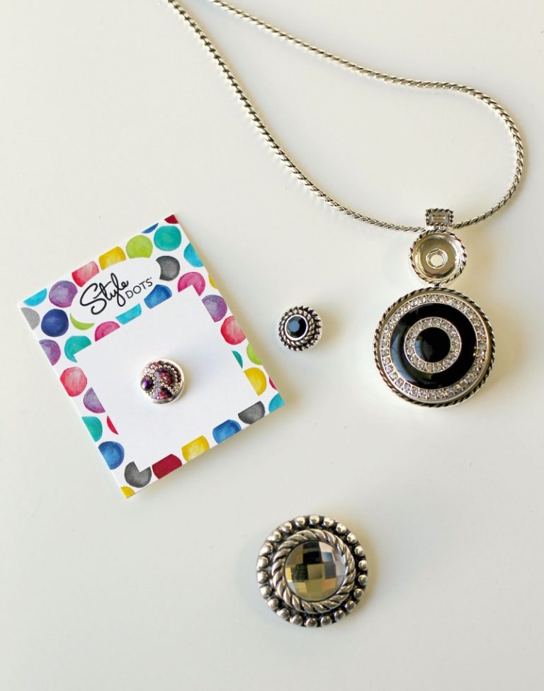 Style Dots Review and Giveaway